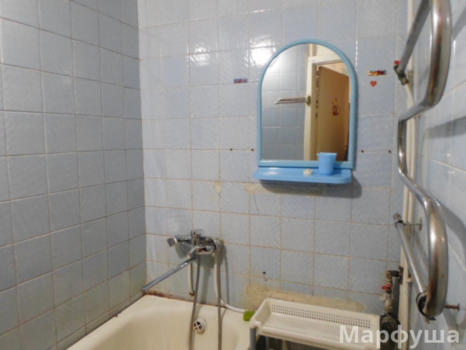 Дёшево сдам 1ком. кв-ру в Луганске кв. Гагарина- нижняя часть,10мин. пешком к ВНУ. Есть газовое автономное отопление