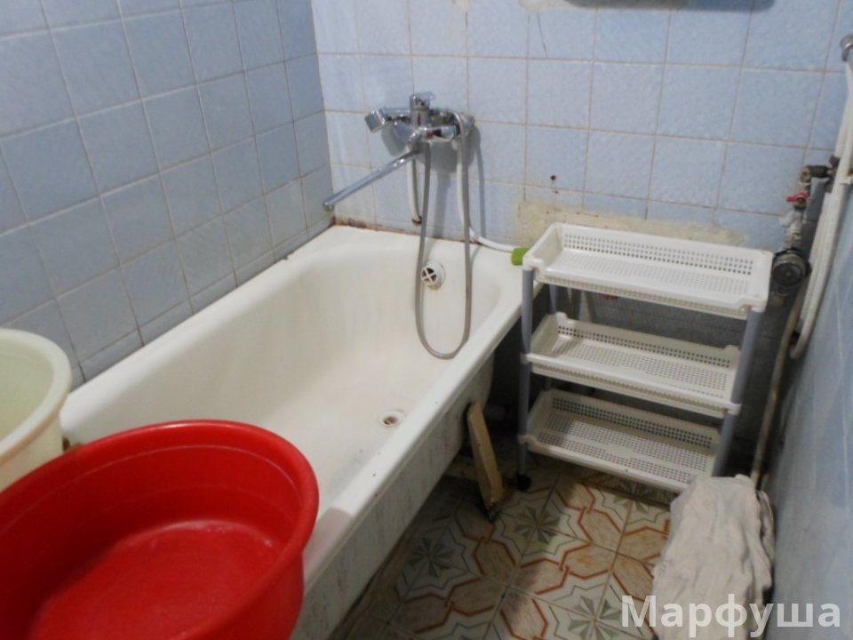 Дёшево сдам 1ком. кв-ру в Луганске кв. Гагарина- нижняя часть,10мин. пешком к ВНУ. Есть газовое автономное отопление