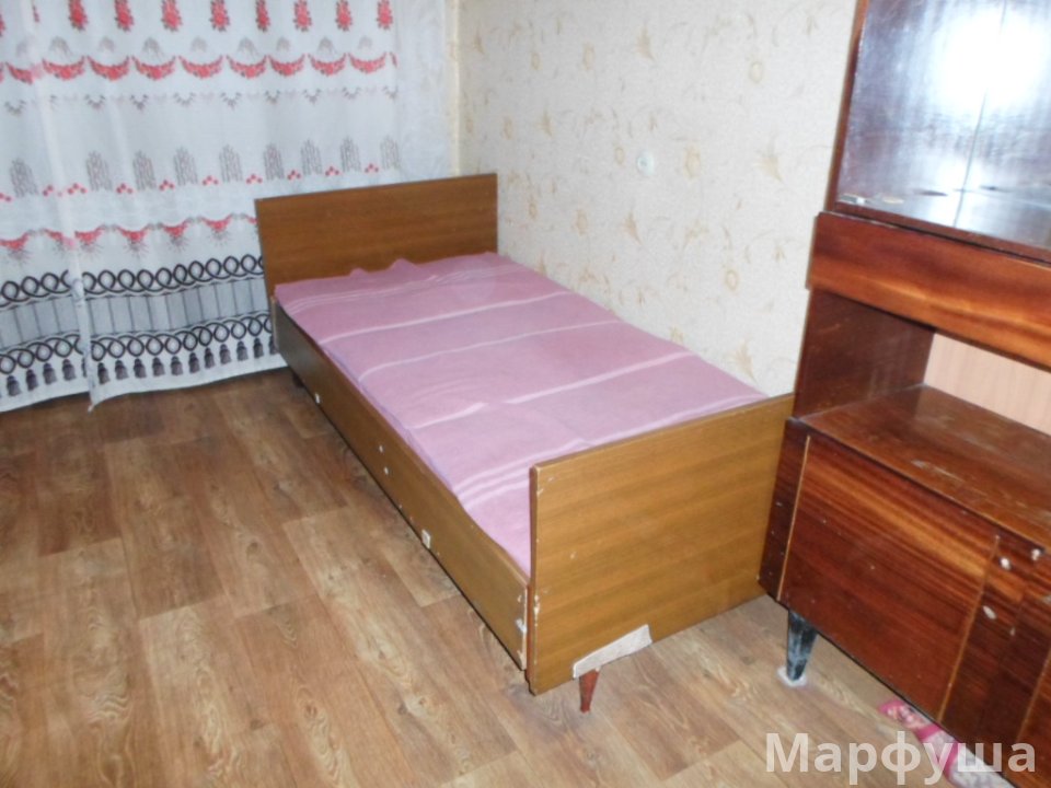 Дёшево сдам 1ком. кв-ру в Луганске кв. Гагарина- нижняя часть,10мин. пешком к ВНУ. Есть газовое автономное отопление