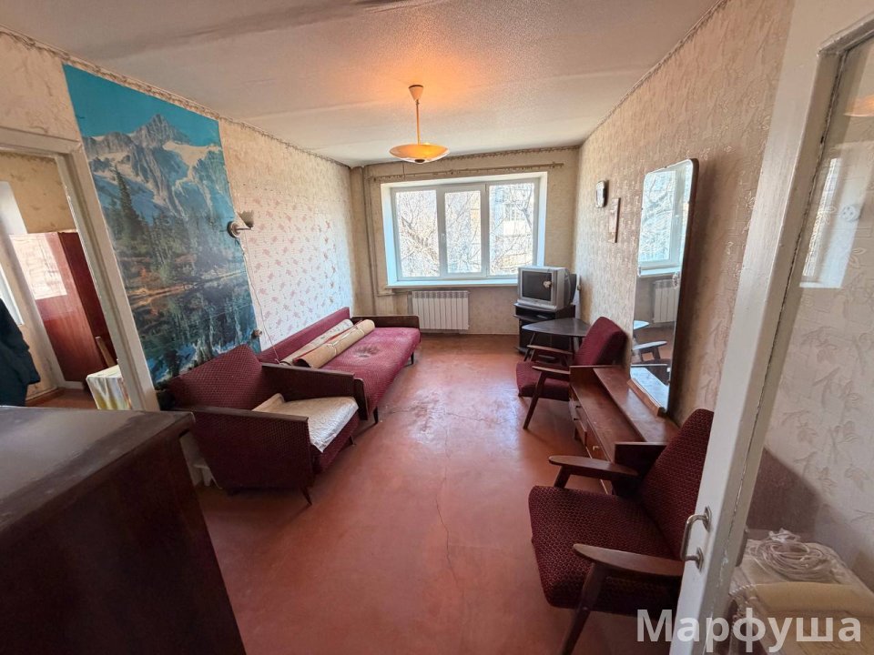 Продам 2- к квартиру на кв 50 Лет Октября (верхний Окей)