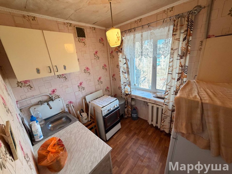 Продам 2- к квартиру на кв 50 Лет Октября (верхний Окей)