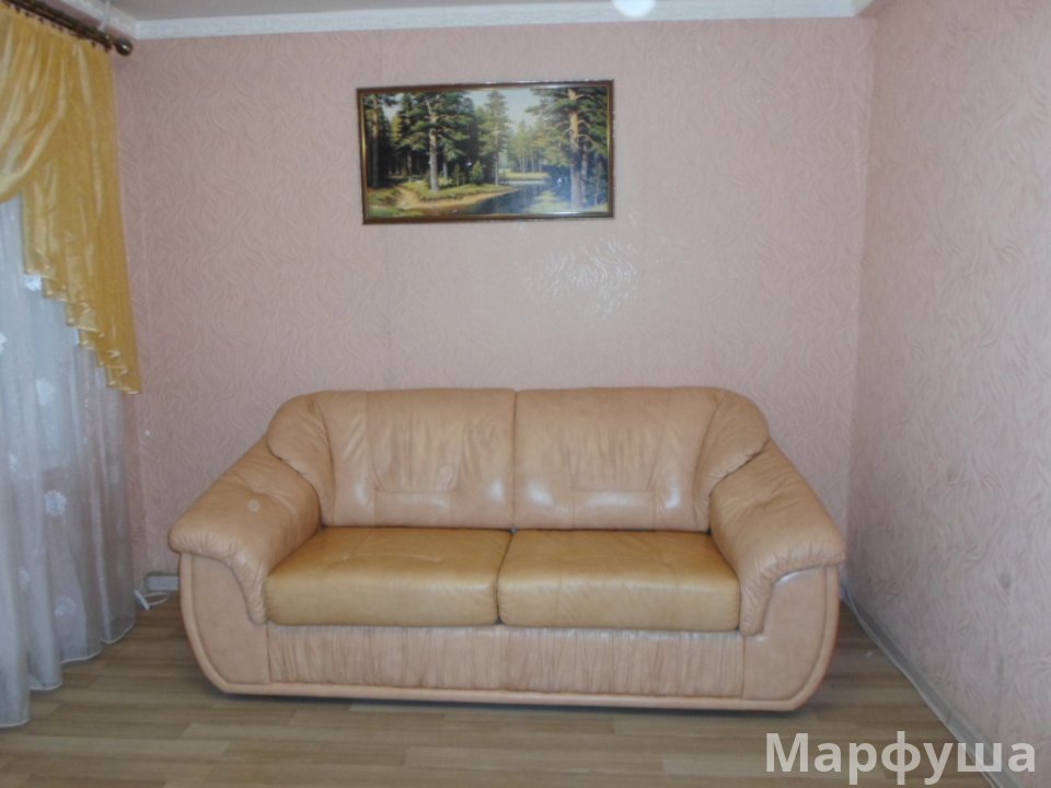 Сдам в Луганске 2комн.кв-ру кв. Ватутина возле маг. Хоттабыч с евроремонтом и автономным отоплением