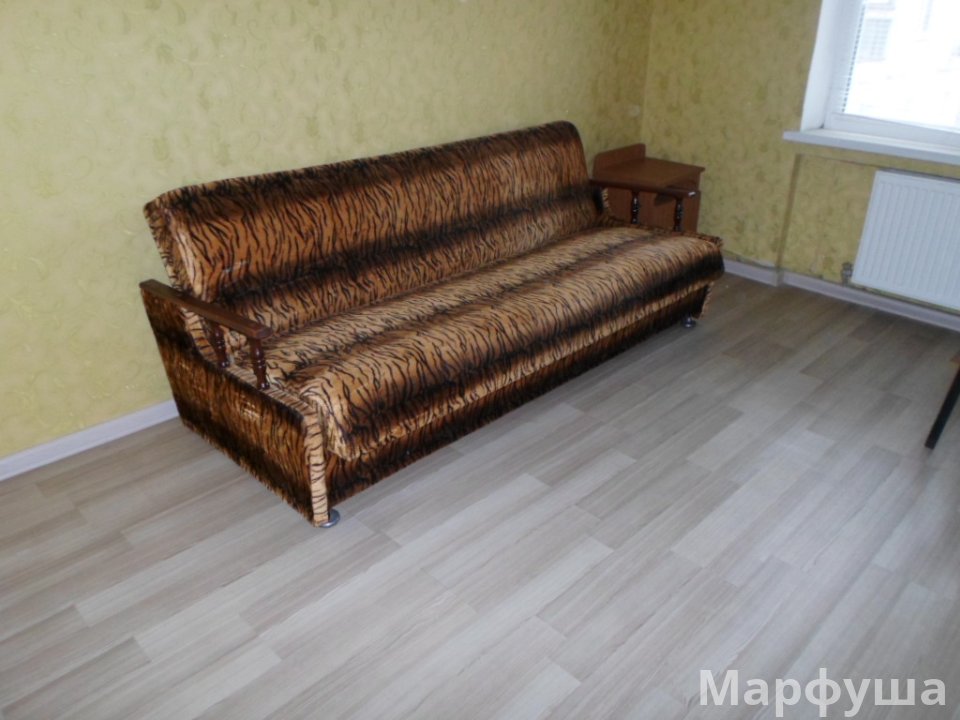 Сдам в Луганске 2комн.кв-ру кв. Ватутина возле маг. Хоттабыч с евроремонтом и автономным отоплением