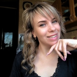 Юлия Плотникова